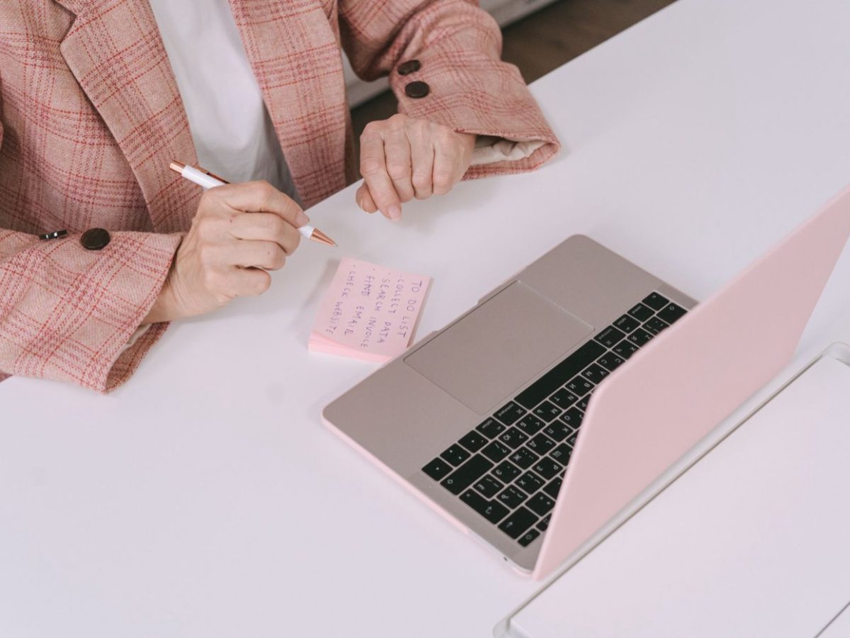 Comparatif de logiciels CRM immobilier pour agences et agents