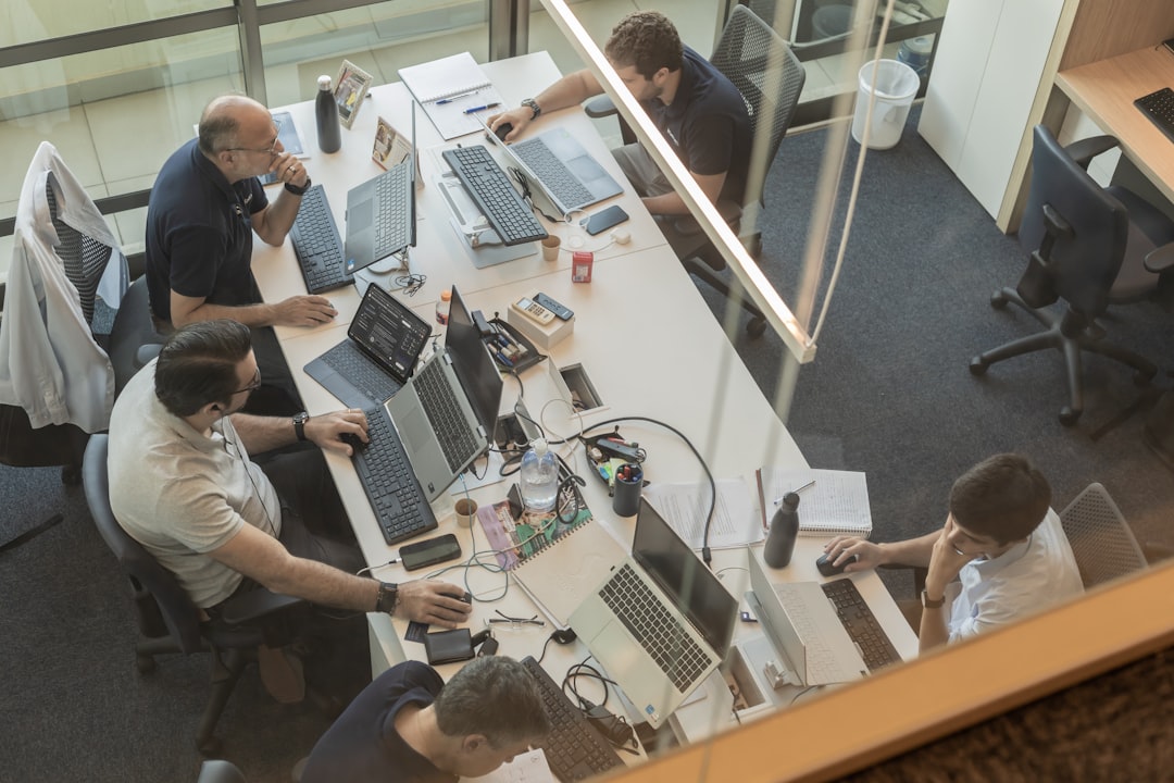 Avis et retours d'expérience Hotjar pour analytics qualitatif