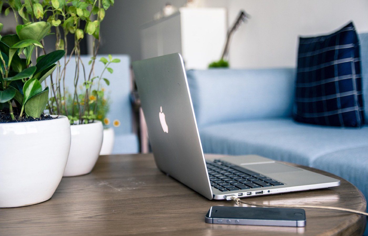 Zapier ou Make : quel outil choisir pour automatiser